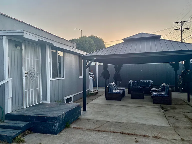 4208 Tuller Ave — Photo 19