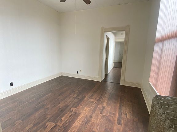 2nd image of 114 N Main St #2