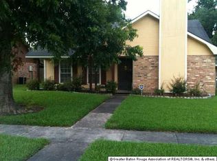 9742 E Swingalong Ave, Baton Rouge, LA 70814