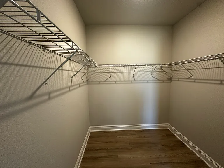 10162 Lamonica Ln — Photo 15