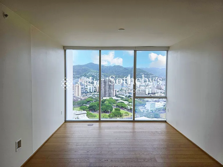 888 Kapiolani Blvd #4112 — Photo 6