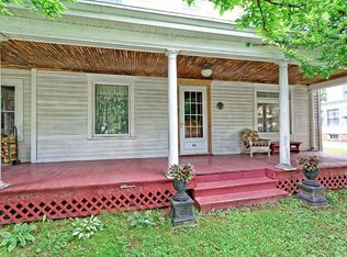 95 Main St, Schaghticoke, NY 12154