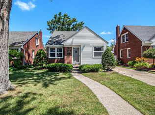13368 Phelps St, Southgate, MI 48195