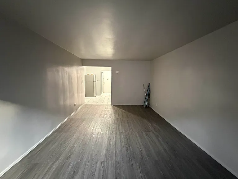 1115 Willmohr St #B — Photo 1