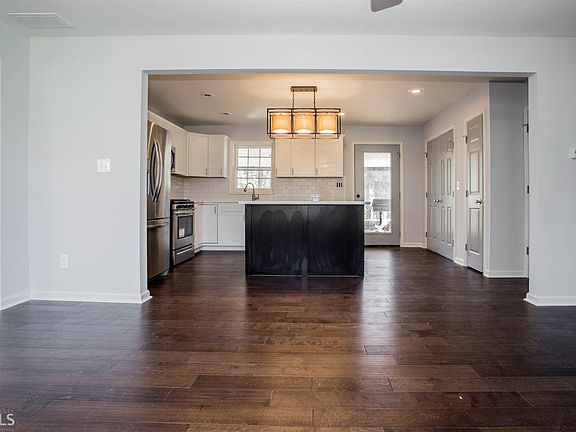 2nd image of 4124 Lauada Dr #89