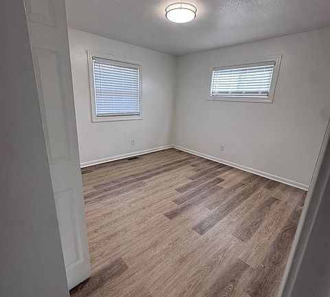 5th image of 1904 Dutch Valley Dr #10