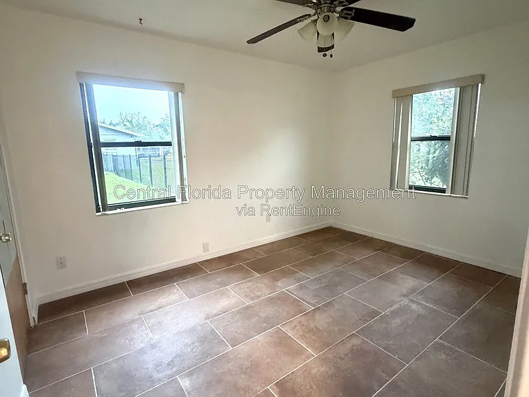 2615 Grove Ave — Photo 14