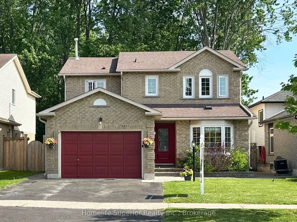 122 Sandringham Dr, Clarington, ON L1E 1Y6