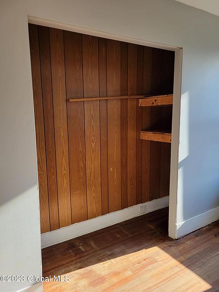5th image of 43 Partition Street