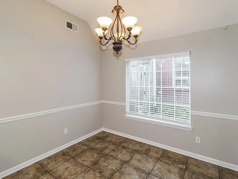 1067 Cross Meadow Rd — Photo 6