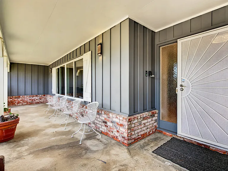 10420 Greenview Dr — Photo 58