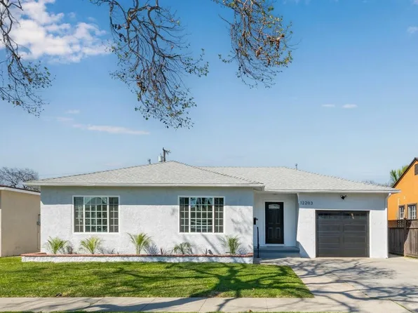 12203 Cornuta Ave, Downey, CA 90242