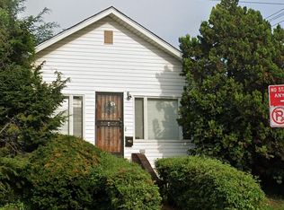 5763 Lawrence St, Flushing, NY 11355