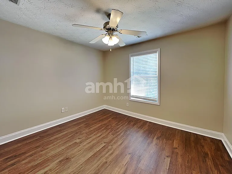 4422 Keenly Valley Dr — Photo 20