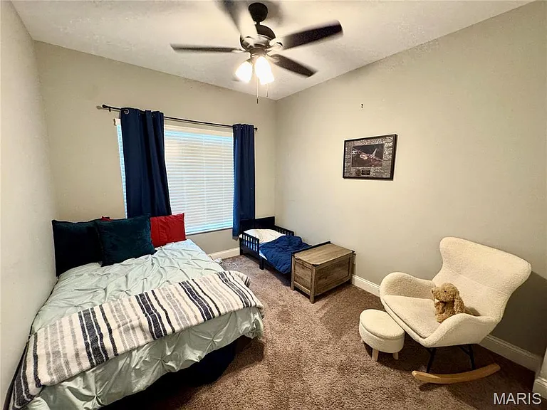 315 Star Ln — Photo 11