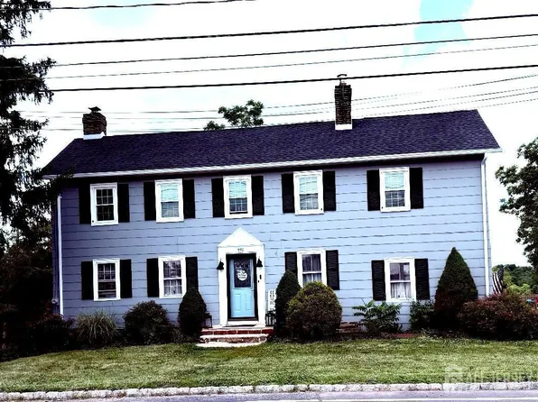 891 Amwell Rd, Hillsborough, NJ 08844