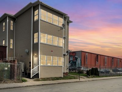 8 Pond St, Worcester, MA, 01604