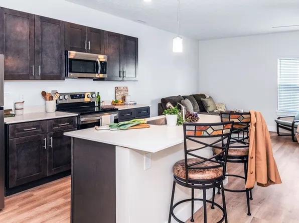 Churchwoods Apartments, 320 Chapel Dr #5ac0b4728, Lafayette, IN 47905