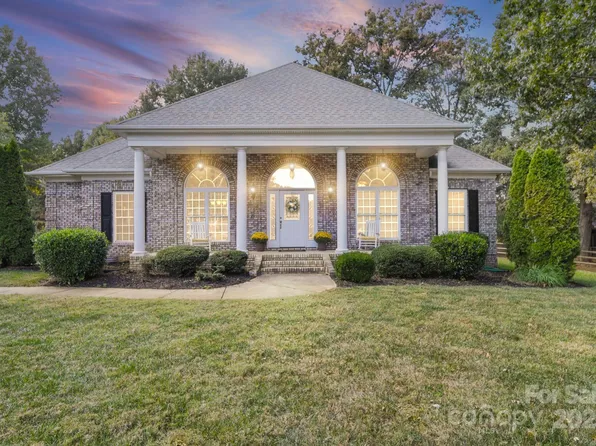 1931 Windmere Dr, Monroe, NC 28110