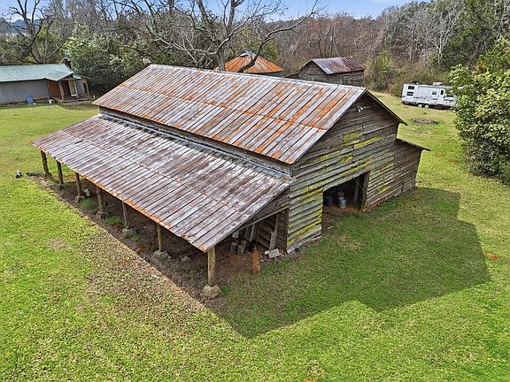 5th image of 204 Linden Rd