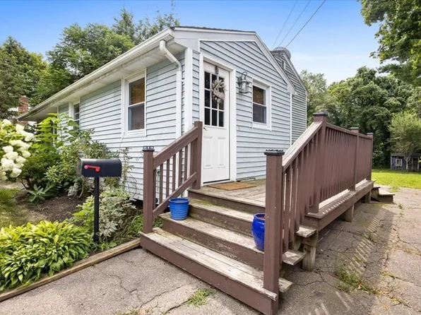 237 South St, Randolph, MA 02368