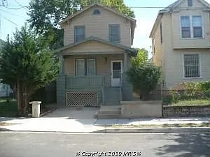 3218 9th Pl SE photo 1