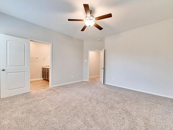 5th image of 213 Mount Vernon Way