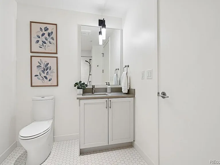 1750 Wewatta St #1121 — Photo 19
