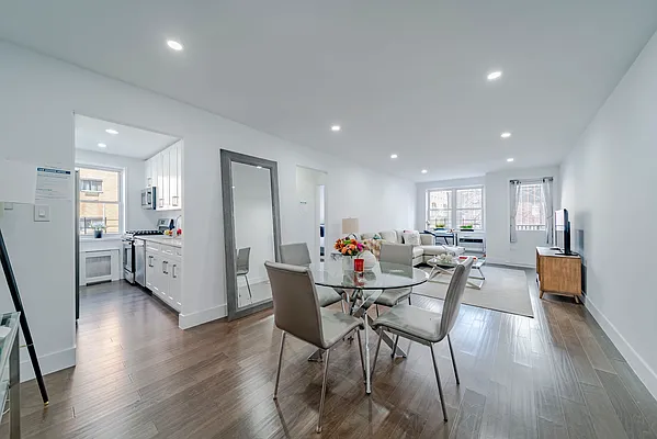 Sold by Compass | media 1