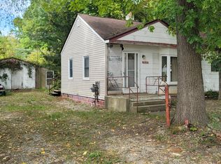 519 E Glass Rd, Ortonville, MI 48462