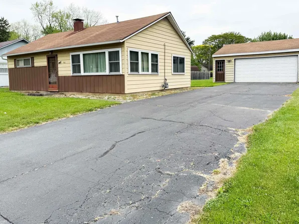 910 Brookdale Dr, New Haven, IN 46774