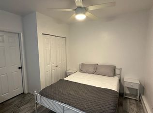 6916 Vanscoy Ave #B, North Hollywood, CA 91605