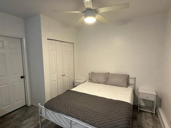6916 Vanscoy Ave #B, North Hollywood, CA 91605