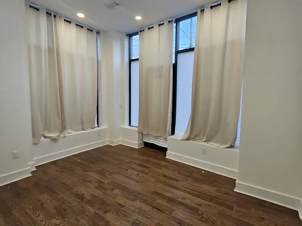 73 Court House Place image 7 of 7