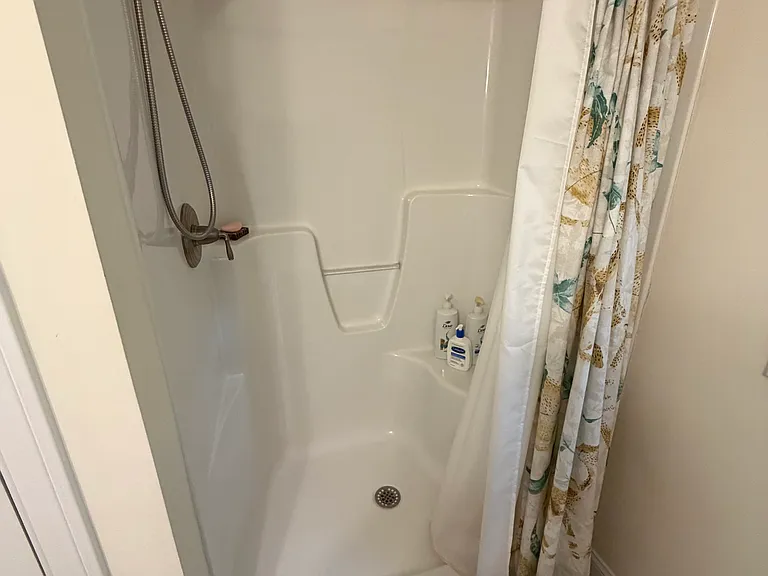 5 Crystal St — Photo 24
