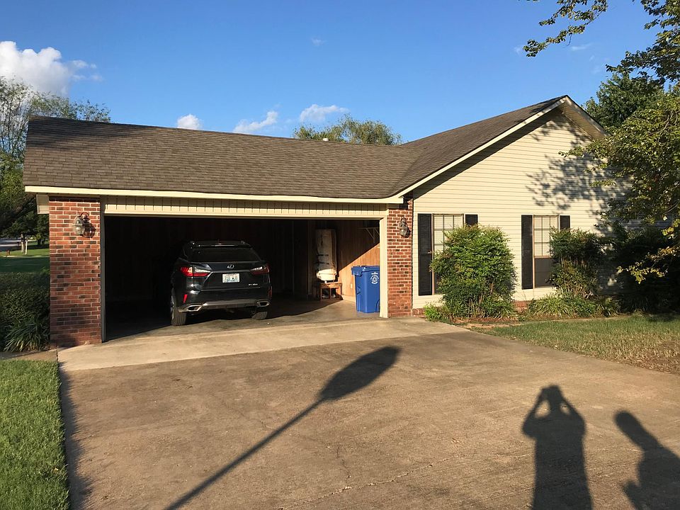 1st image of 4101 Cornerstone Dr