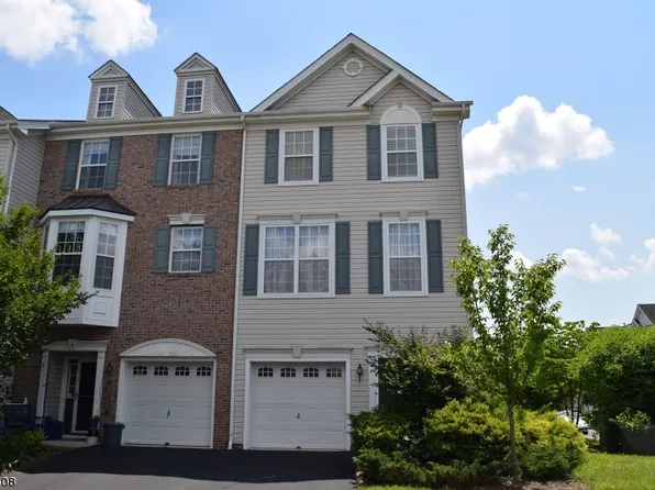 2 Hope St, Phillipsburg, NJ 08865
