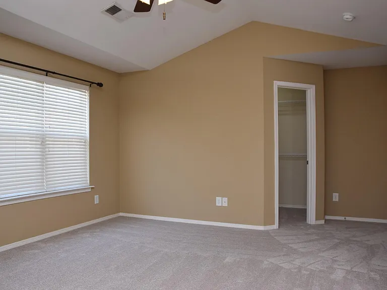 8224 Stone Cellar Dr — Photo 18