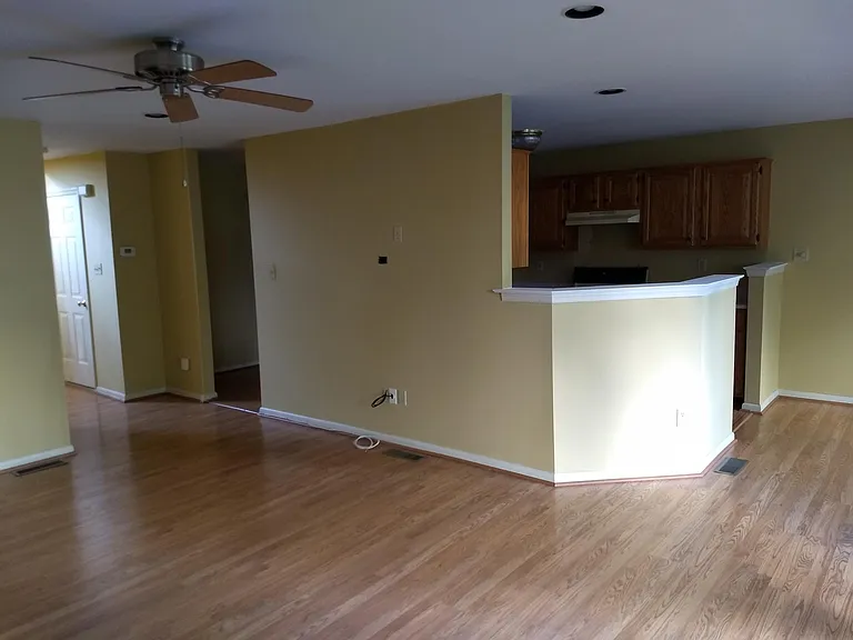 308 Hamilton Dr — Photo 8