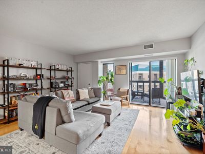 900 N Stafford St APT 2016, Arlington, VA, 22203