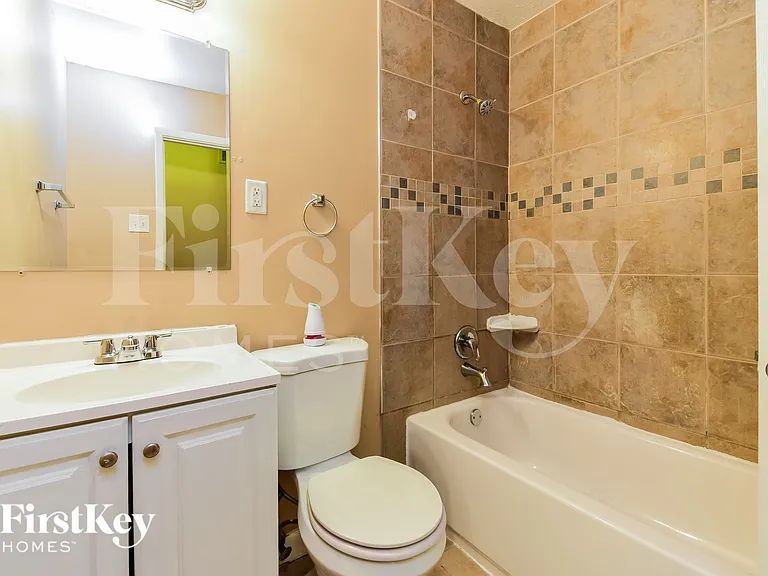 2231 Scotty Cir — Photo 14