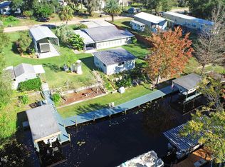 225 Clearwater Rd, Satsuma, FL 32189