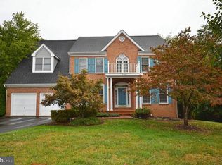 21226 Edgewood Ct, Sterling, VA 20165