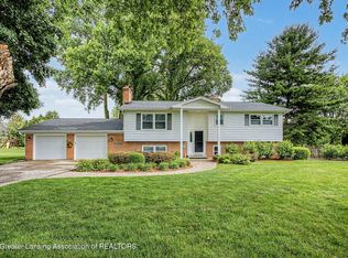 3526 W Howell Rd, Mason, MI 48854