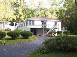 26018 W Montrose Rd, Antioch, IL 60002