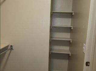 921 W Prairie Wind Way, Mustang, OK 73064