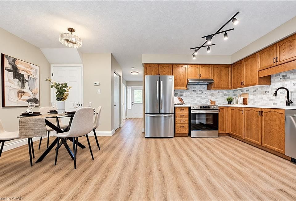 1st image of 457 Annapolis Ct