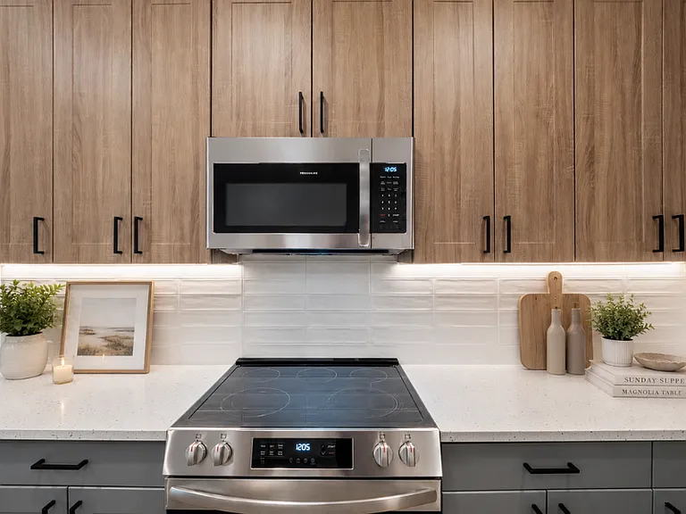 The Henslow Daniel Island Apartments & Townhomes — Photo 33