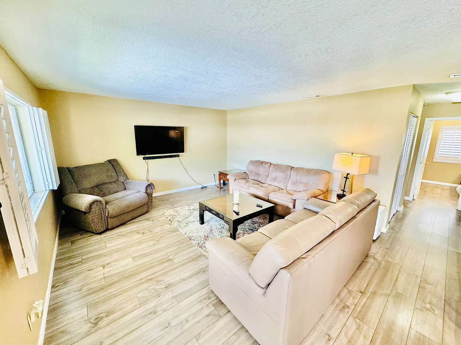 4631 Bayshore Dr — Photo 4