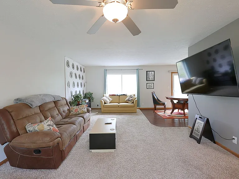 3139 Bowfield Way — Photo 5